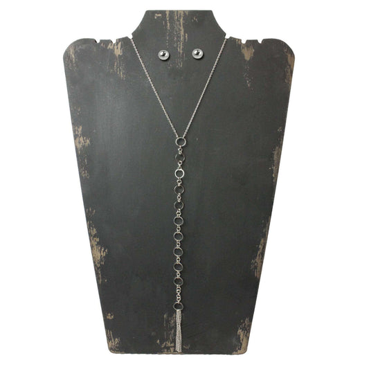 This unusual long silver design measures 19.5ā³ with chain extender and lobster claw clasp. Bottom circle drop is 9.5ā³ plus 1.5ā³ chain dangles off the bottom circle. Comes with hypoallergenic silver ball stud earrings.