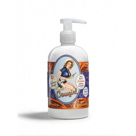 A clean lavender appeal with an added depth of rich amber notes. Dolce Mia’s lotion is a thick, creamy shea butter blend infused with organic botanical extracts, vitamin E, almond and sunflower oil.