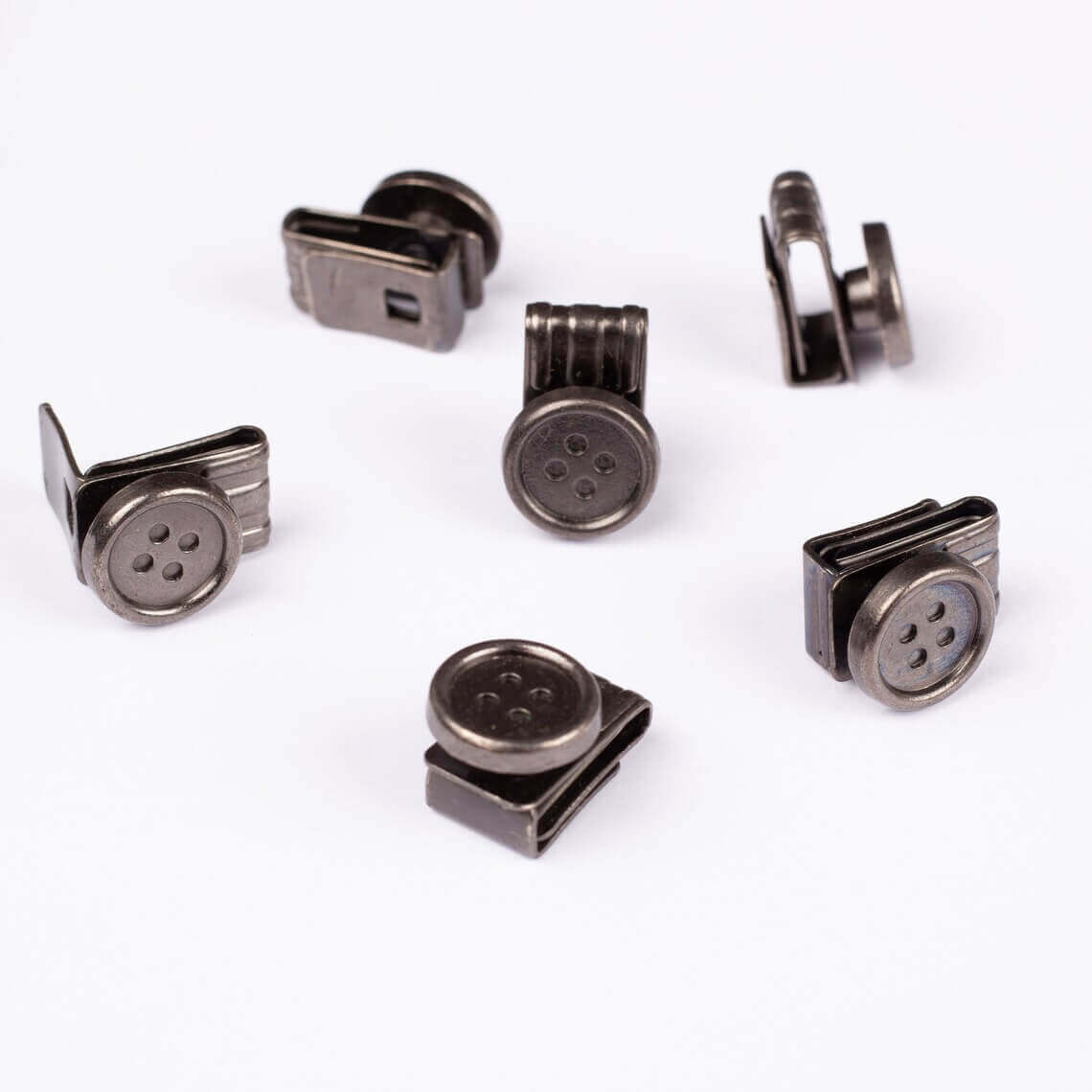 No-Sew Removeable Buttons for Suspenders showing durable metal clips for easy attachment to suspenders.