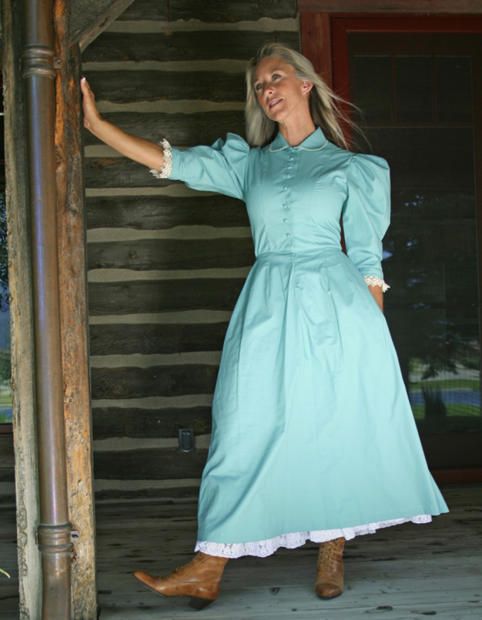 Old Style Western Dress Cattle Kate