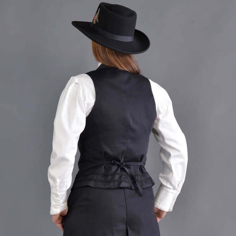 Western Riding Apparel & Split Skirts Made in USA – Cattle Kate