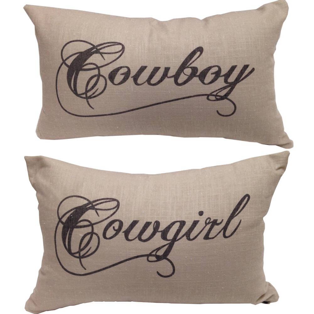 Make a (literal) statement with this charming Western accent pillow. This pillow features a tan linen backdrop and a message scripted in chocolate brown. Available for both cowboys and cowgirls, this pillow is designed to be a versatile complement to our range of Western décor. 1 Pillow (Insert included) Dimensions 12"W x 19"L