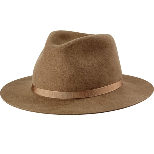 Based on the popular wide brim form of the popular New York Hat, this mid-folded hat is made of soft felt that feels good to the touch. Made of fine soft felt with extra fine detail, the brim creates a natural wave when worn. The narrow band also has a sharp look. This versatile hat is recommended for formal or casual wear.&nbsp; Brim 2-7/8" 100% Wool Felt. Made in USA.