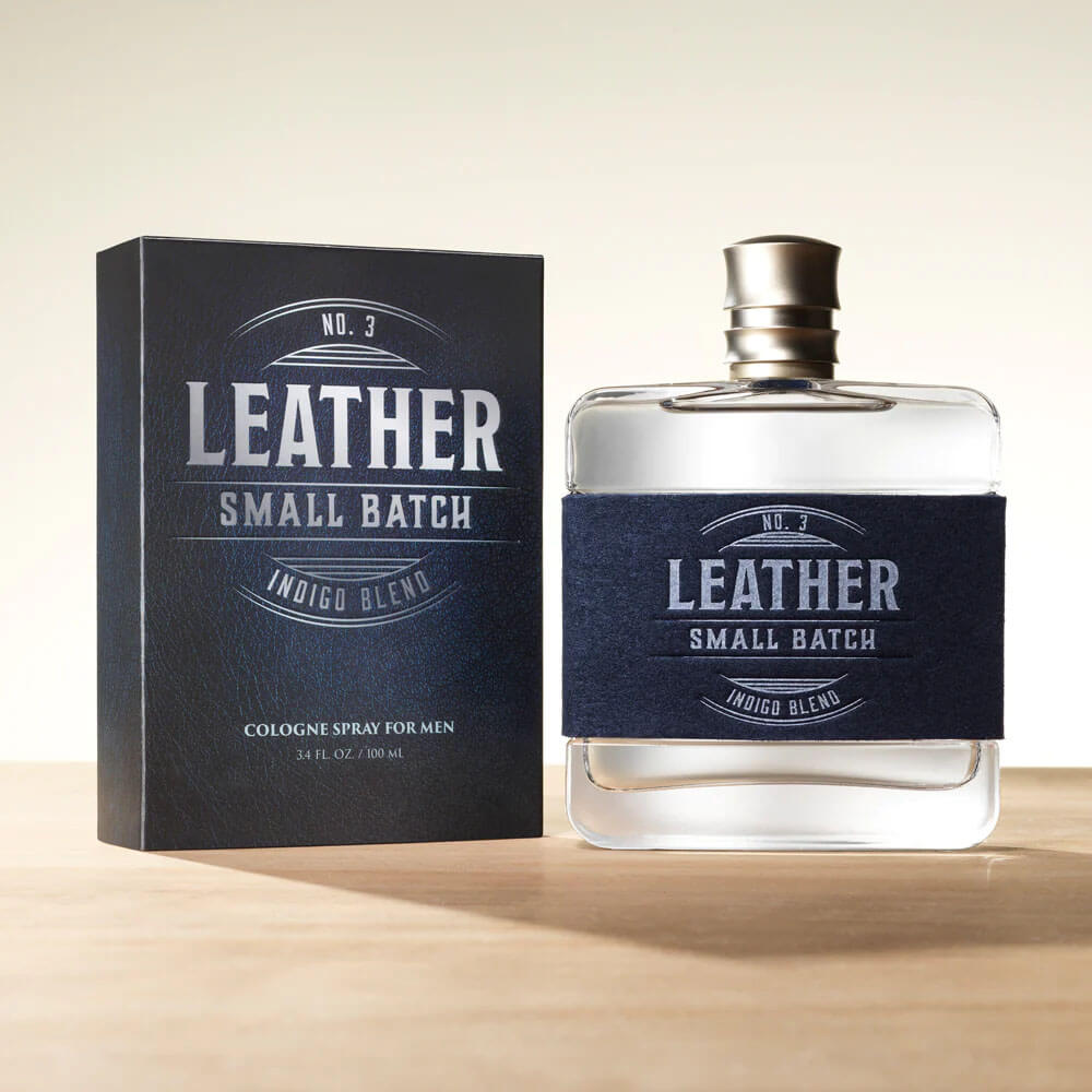 A captivating blend of velvety citrus threaded with the masculine warmth of blue vetiver and suede sandalwood. 3.4 oz.