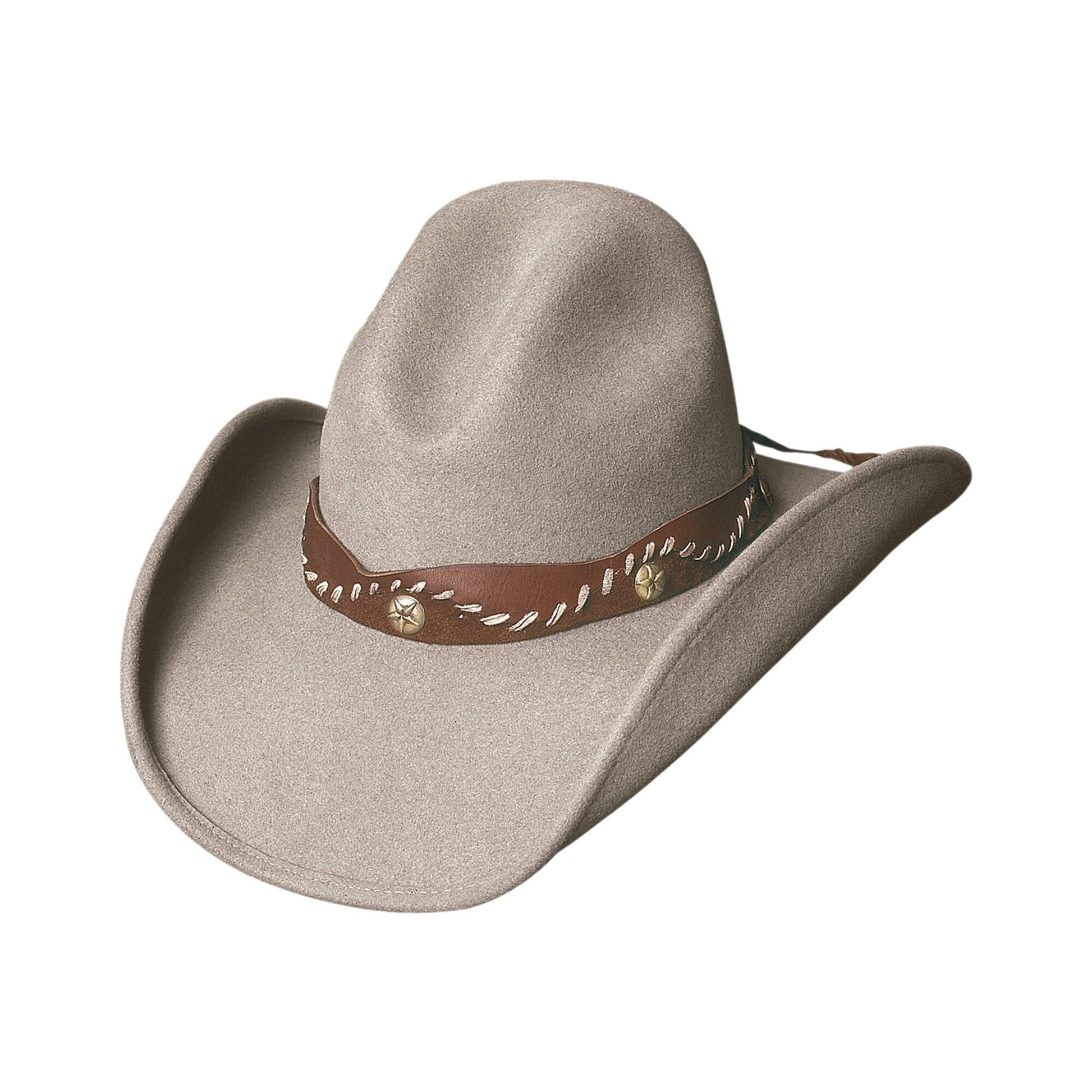 Made of soft wool felt the Pistol Creek cowboy hat boasts a 4" Brim and a 3"(Front) 6"(Back) with a gus crown. It features a leather band with wide brown suede whip-stitching. 