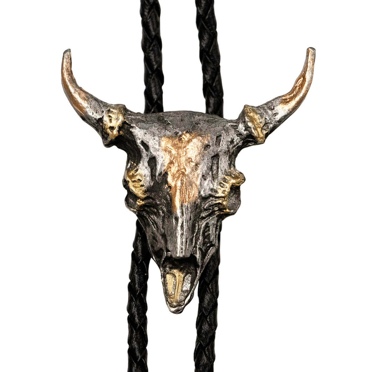 This striking tri-color steer skull bolo tie features a meticulously crafted bull head design, complete with a rope accent, symbolizing rugged elegance. Suspended on a durable 36-inch vinyl cord, it is complemented by 1-inch nickel-plated zinc alloy tips, ensuring both style and longevity.