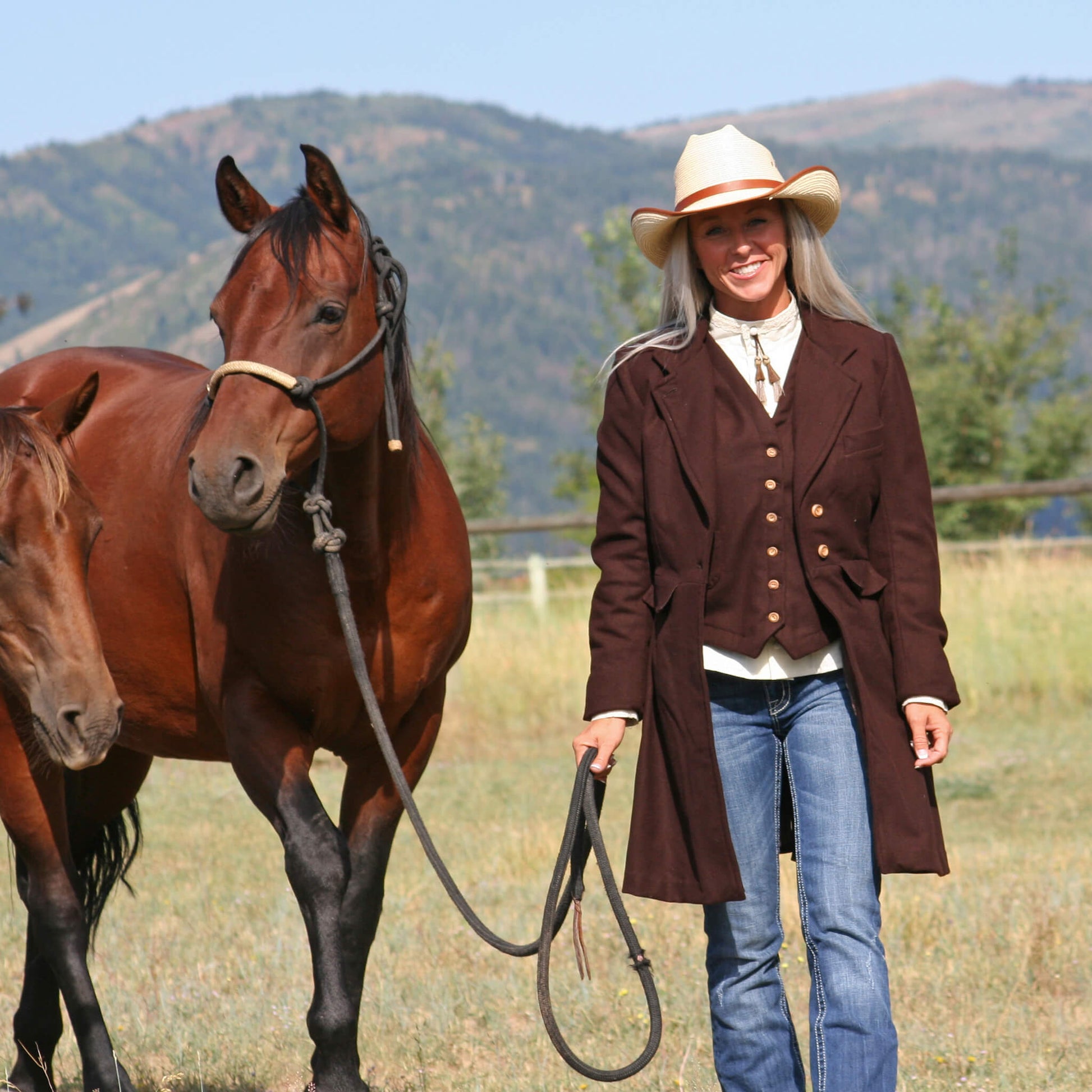 Our Men’s Frock Coat has been so popular for so long that we decided to offer a ladies cut. Shaped to flatter the female body, out ladies version curves and bulges in the right places. Made of 100% wool lined in polyester and features three outside pockets and one inside pocket.